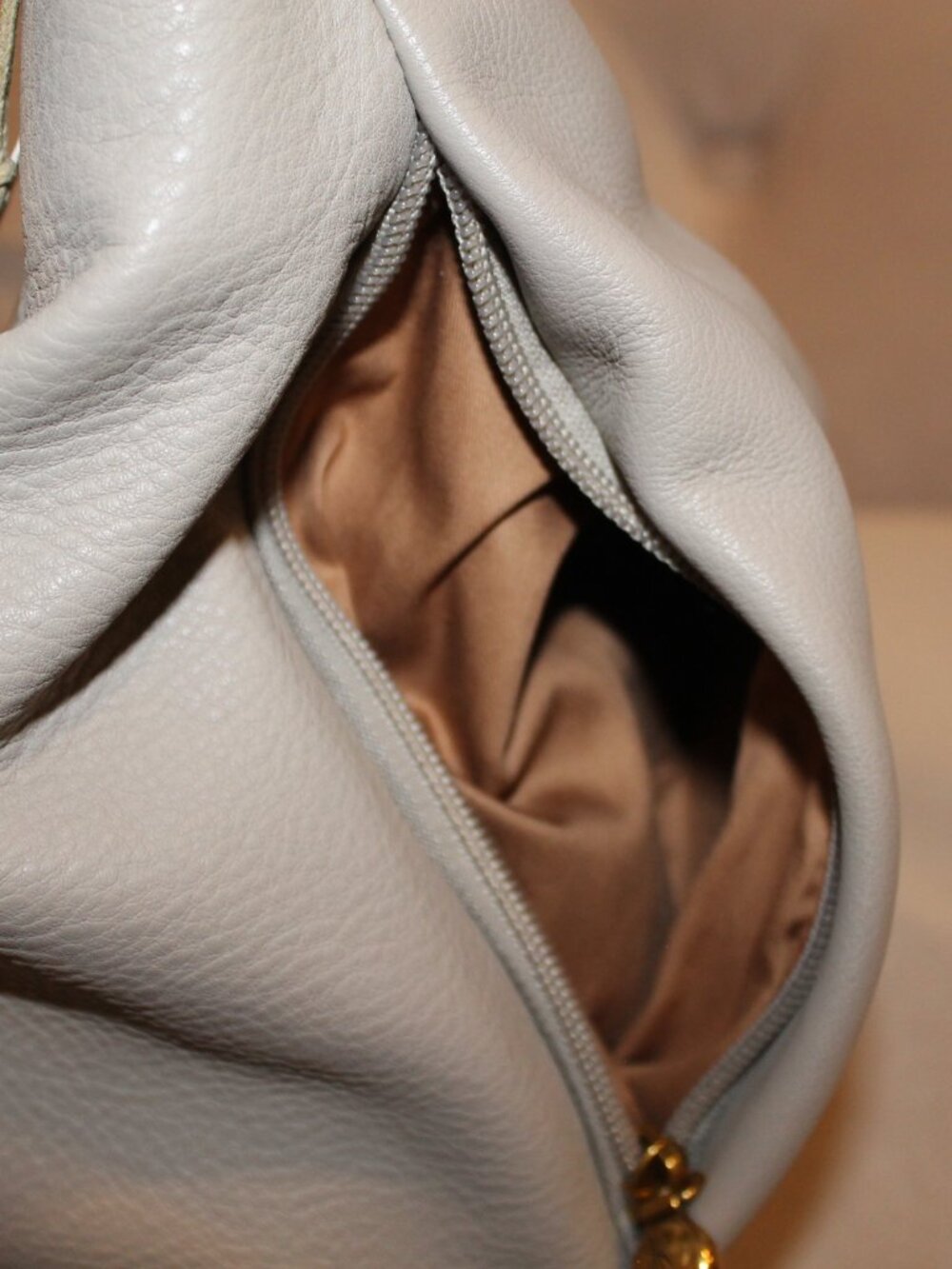 HOBO Harley hobo bag Taupe New with tags - Picture 8 of 16